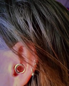 1K views |  Bundle up and save on all your favorite Loop goodies today. Our gift to you – get 15% off! 螺 The Work & Play Bundle includes: Quiet™ earplugs for serious focus Experience™ earplugs for loud live gigs and more! 2 sets of silicone ear tips 2 handy Carry Cases Score yours today  | Loop | Facebook