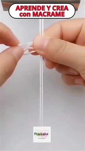 2.9K views · 61 reactions | !Pulsera en Macramé! Aprende y Crea con @macrame_disenos #macrameart#macramelove#creatividad#pulseras#hilos#accesorios#mujer#artestextiles#manualidades | Macramé & Arte Creativo | Facebook