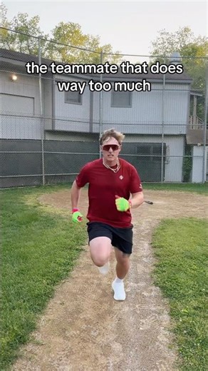 He’s doing way too much! 😂💀 @c4energy #baseball #hitting #teammate