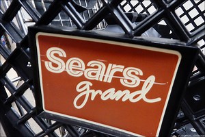 What Happens to Sears Gift Cards and Warranties Now That Chain Is Bankrupt?