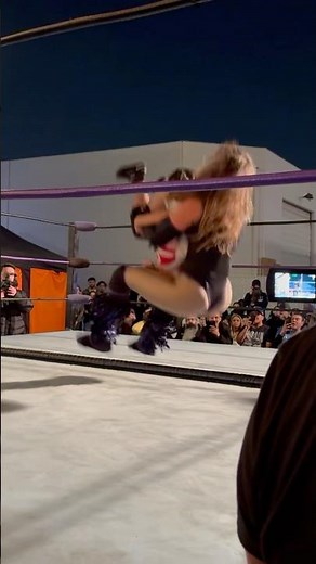 Package Piledrive with Angie Savage at ‪@dreamslamwrestling‬ #professionalwrestling #womenswrestling