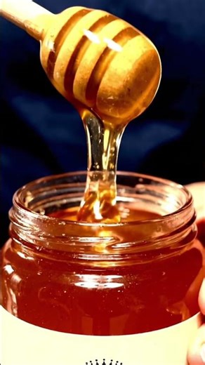 🍯 Witness the Golden Flow: The Queen's Republic Raw Wildflower Honey