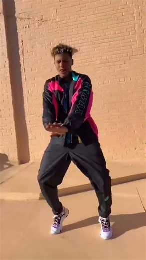 Vibe with me #Shorts #iamluisbautista