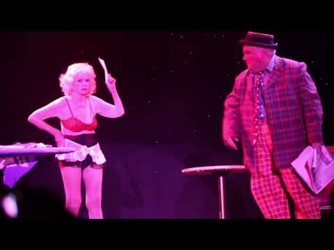 Dixie Evans- Burlesque Legend