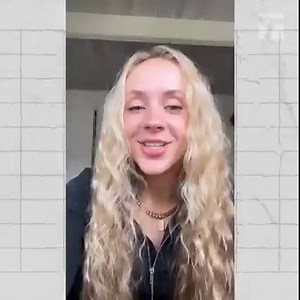 In 2004, models replaced ballkids in Madrid. In 2023, the tradition continues. Is it good for the sport or an unwelcome distraction? #TheBreakTC | #MMOPEN | Tennis Channel