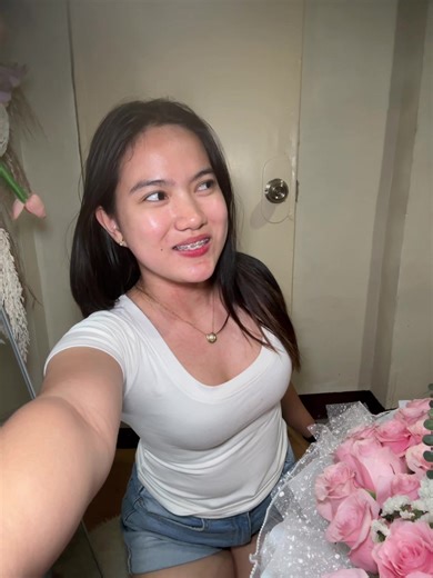 Explore Liceira Rose Flower Shop in Manila