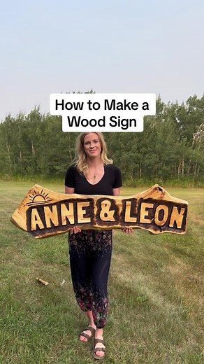 How to make a wood sign - chainsaw carving and power tool carving in l...