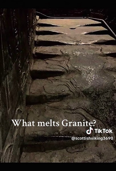 The Staircase to the Temple of Hathor It is a complete mystery to archaeologists. The steps of the staircase of the Temple of Hathor, located in Egypt, are completely melted, which Science cannot explain in any way, as they are made of solid stone. Upon closer examination of the steps, it becomes clear that their damage could not have been caused by erosion or normal wear and tear. According to some theorists, this is a clear sign that highly advanced technologies existed in ancient Egypt that m