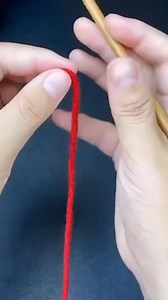 KNITTING FOR BEGINNERS Are you a complete beginner to knitting and wondering if it's possible to learn this amazing skill? The answer is a resounding yes! With these simple tips, you'll be well on your way to creating beautiful garments and accessories in no time. From the basics of crochet stitch to making a crochet granny square, we'll cover it all. If you're interested in crochet for beginners, you'll love this video. We'll also touch on how to make a crochet flower, a crochet bag, and other 