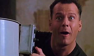 💀👁🎬👉Hudson Hawk (1991) Bunny BaBalle .... #HudsonHawk #MichaelLehmann | Horreur News - Toutes l'actu du ciné & séries d'horreur
