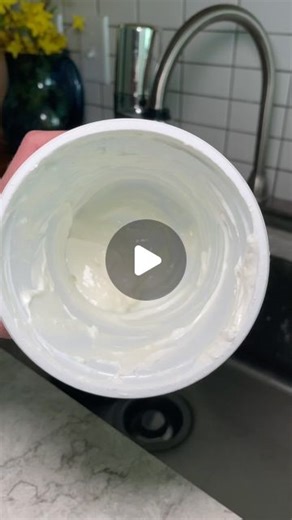 Eating Healthy Today | How to make homemade Greek Yogurt! 🍨 (via: @megan_hope_johnson) Ingredients: 6 cups of milk 1/4 cups plain Greek yogurt Directions: Add... | Instagram