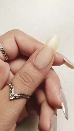 Easy and beautiful stripe nailart design....#nailtutorial #tik_tok #viral #foryou #foryourpage