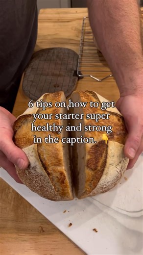 If your sourdough starter feels weak, sluggish, or unpredictable, it’s usually not broken 🍞🌾 It just needs better conditions. Here are 6 simple things that build a STRONG sourdough starter 👇 1️⃣ Feed by weight, not vibes Consistency matters. A scale keeps your starter balanced and reliable. 2️⃣ Let it fully rise and fall Peak → collapse means the microbes finished their work. Strength comes from complete fermentation. 3️⃣ Don’t overfeed Feeding too often dilutes yeast and bacteria. Wait until