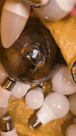 ASMR aesthetic lightbulbs 😎 #asmrtapping #asmr