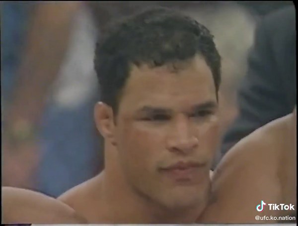 UFC15: 💥 Mark Kerr's 20-Second Destruction! 💥 UFC 15 saw Mark