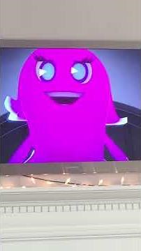 Pac man and Pinky kiss scene