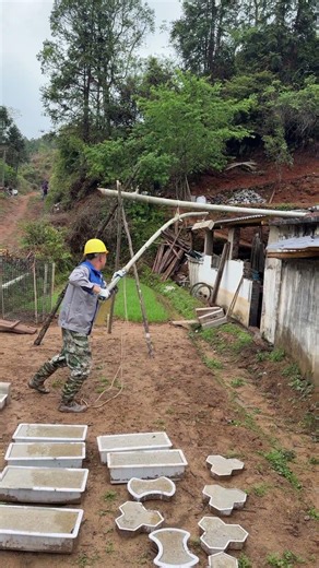 Tips for Moving Stone Bricks Easily Using Leverage Principles