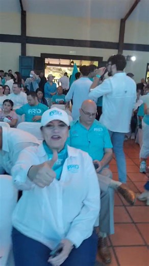 Desde Heredia. Pedregal. Laura Fernández inició campaña en Heredia. En Desarrollo. #laurafernández Partido Pueblo Soberano Costa Rica | Noticias Ticavision