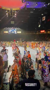 Grand Entry - Gathering of Nations Pow Wow | PowWows.com