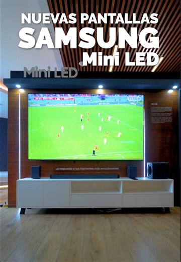 Así viene la nueva pantalla Mini LED de Samsung 💪 que además es fabricada en México en la planta de Tijuana 🙂‍↕️ @Samsung Mexico 👉 https://tidd.ly/3PCeoBh #pantalla #samsungminiled #miniled #tech #carlosvassan