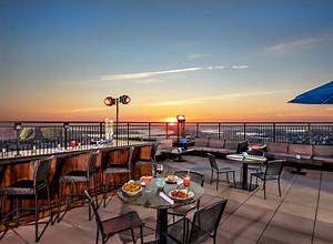 VÜE Rooftop Bar - Rooftop Bar New Jersey