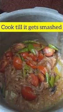 Easy Chicken Pulao in Cooker 😍🔥 | 20 Min Recipe #shorts