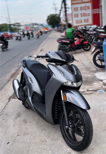 1️⃣ Honda SH 2026 | SH350i Xám. Đen 🔥 💰 Giá từ 149.900.000đ 💵 Hỗ trợ trả trước từ 70 triệu 📄 CCCD – đủ 18 tuổi (theo quy định) 🎁 Quà tặng lên đến 7,9 triệu Đặt lịch mua xe giảm 500k -3tr tiền xăng 📞 034.9966.404 (Đan Trường) #sh #sh350i #sh2026 #xedovietnam #trumshdongnai