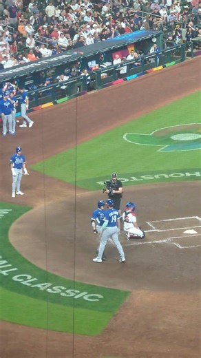 Sam Antonacci scores a two run bomb and gets an espresso. USA v Italy - #worldbaseballclassic