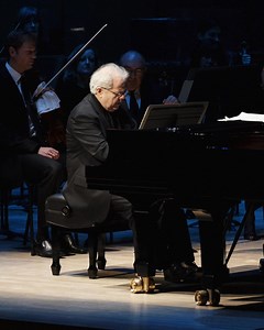 Experience the elegance of Mozart’s Piano Concerto No. 25, brought to life by the brilliant Emanuel Ax. His nuanced interpretation of this classical masterpiece will captivate audiences on Jan 15, 18, and 19 at Roy Thomson Hall. | Toronto Symphony Orchestra