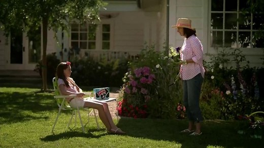 Little Debbie Chocolate Cupcakes TV Spot, 'Younger You'