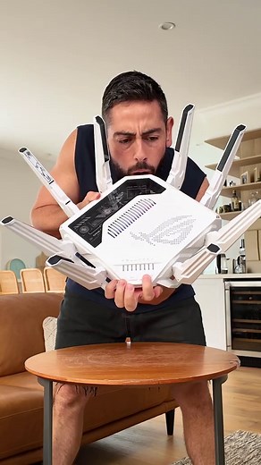 Unboxing the ROG Rapture BE19000AI Gaming Router