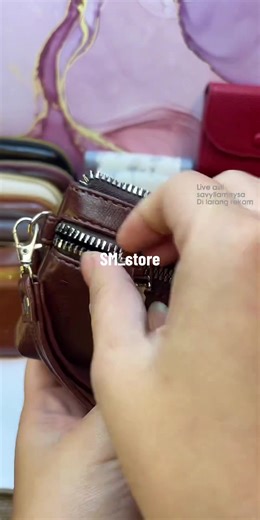 Mini Women's Wallet Features and Highlights