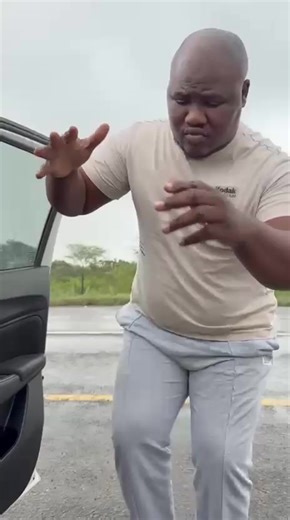 jumpingcastle (@jumpingcustle)’s videos with original sound - jumpingcastle