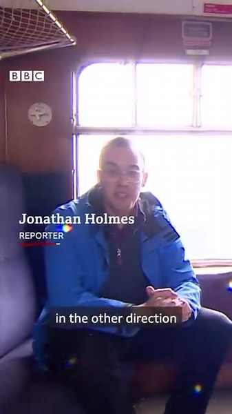 Step-on board a recreation of the first steam train to run on the Avon Valley Railway in Bitton, near #Bristol. The heritage railway has just turned 50 🎈It runs on a three mile (4.8km) stretch of the former Midland Railway Mangotsfield ➡️ Bath branch line, which closed in the 1960s. #locomotive #railway | BBC Bristol