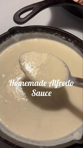 Homemade Alfredo sauce (keto friendly)
