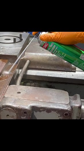Say goodbye to grease with CRC Heavy Duty Degreaser👋 Easily eliminates heavy oily build-up to enhance the performance of machinery and equipment. It evaporates rapidly and leaves no residue. @abom79official Learn more: https://www.crcindustries.com/heavy-duty-degreaser-19-wt-oz/ #CRCIndustries #CRCAuto #MachineShop #DIY #MachinistLife #lifehack #fyi Rust #CRCInd #BeforeandAfter #ShopTools#RustRemover #RepairShop #DIY #MechanicShop #Rust#Restoration #Tools #MetalWork #Vintage #rustytools#Antique