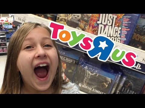 VIDEO GAME SHOPPING AT TOYSRUS on Christmas Eve! Target Too!