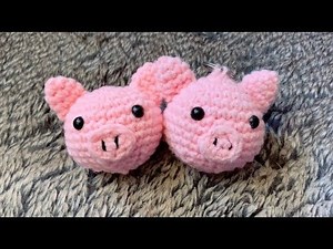 PIG KEYCHAIN