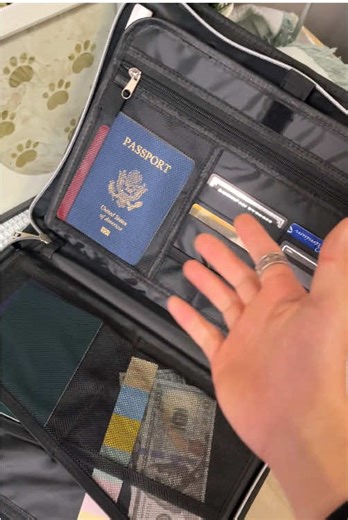 Essential Fireproof and Waterproof File Folders