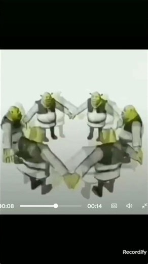 Mis amikitas y yo haciendo un ritual para descargar Minecraft ya que cuesta plata: #memes #funny