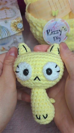 The Invisible Finish ​#howtocrochet #crochethack #satisfyingcrafts #stitching #amigurumilove