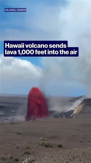 Hawaii volcano sends lava 1,000 feet into the air #shorts