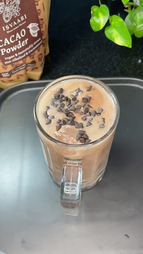 Ekta on Instagram: "Cold Coco Drink I will share an easy and straightforward recipe to make the Most delicious cold Coco at your Home. Easy to make Perfect summer drink INGREDIENTS * Milk – 500 ml * Sugar – 1/4 cup * Cocoa Powder – 2 teaspoon * Corn Flour – 1 tablespoons * Dark Chocolate – 3 tbsp * Choco Chips #coldcoco #coco #coldcoffee #shake #shakes #explorepage #easyrecipe #newrecipe #foodfeed #coffeelover #eatthis #foooodieee #chocolateshake"