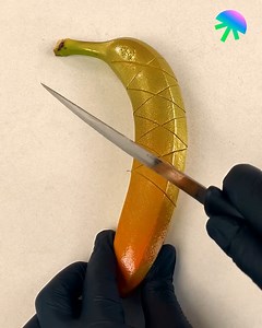 Gold Banana Cutting 🍌 | Cuff-Zoned