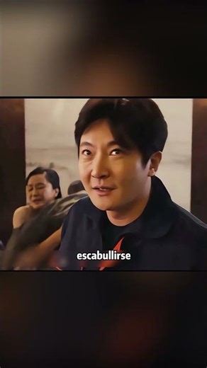 Un hombre rompió accidentalmente una maceta que pertenecía a una familia adinerada.#shorts #movie