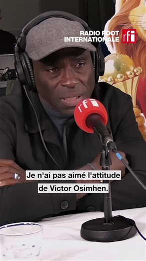 🇳🇬⚡️Un doublé et une tempête, signés Victor Osimhen. 🤔Après avoir été impérial face au Mozambique, victoire 4-0, l'attaquant de 27 ans a pesté contre son coéquipier, Ademola Lookman et n'a pas participé à la célébration des Nigérians, qualifiés en quarts de finale. ❗Les deux joueurs se sont finalement réconciliés dans les vestiaires et sur les réseaux sociaux, mais la séquence a marqué certains de nos consultants Radio Foot. #can2025 #morocco #osimhen #lookman #nigeria