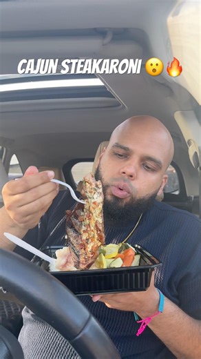 Cajun Steakaroni done right 😮‍🔥 medium ribeye the only way to eat a steak. Fat 14oz jawn topped!