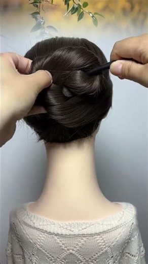 Hair Styling Hacks: Quick & Chic Tutorials