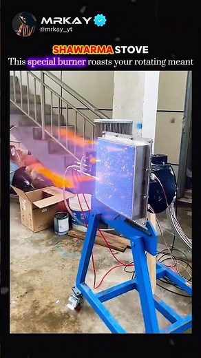 The Machine That Cooks Shawarma 🤤