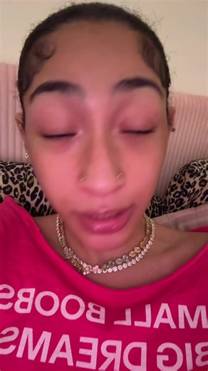 alyssia (@alyssiaaa.r)’s videos with Explosion - Official Sound Studio